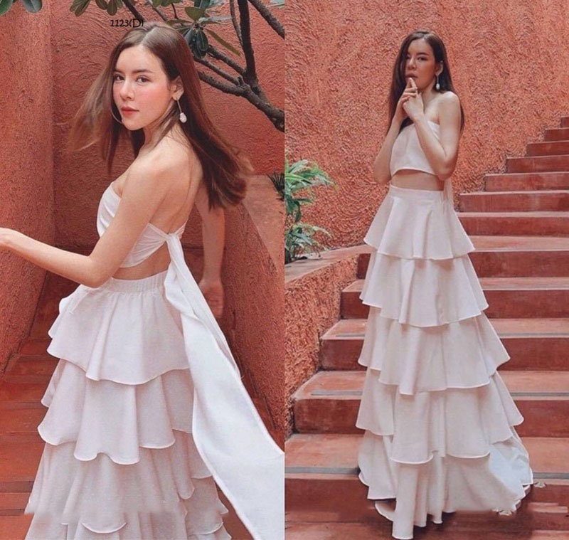 kudapyset 2 ชิ้น สีแดง/ขาว/ชมพู เสื้อเกาะอกแซ่บๆ ผูกโบว์หลัง มาคู่กระโปรงขนมชั้นยาว เอวสม็อกรอบตัวว งานดูไฮสุด