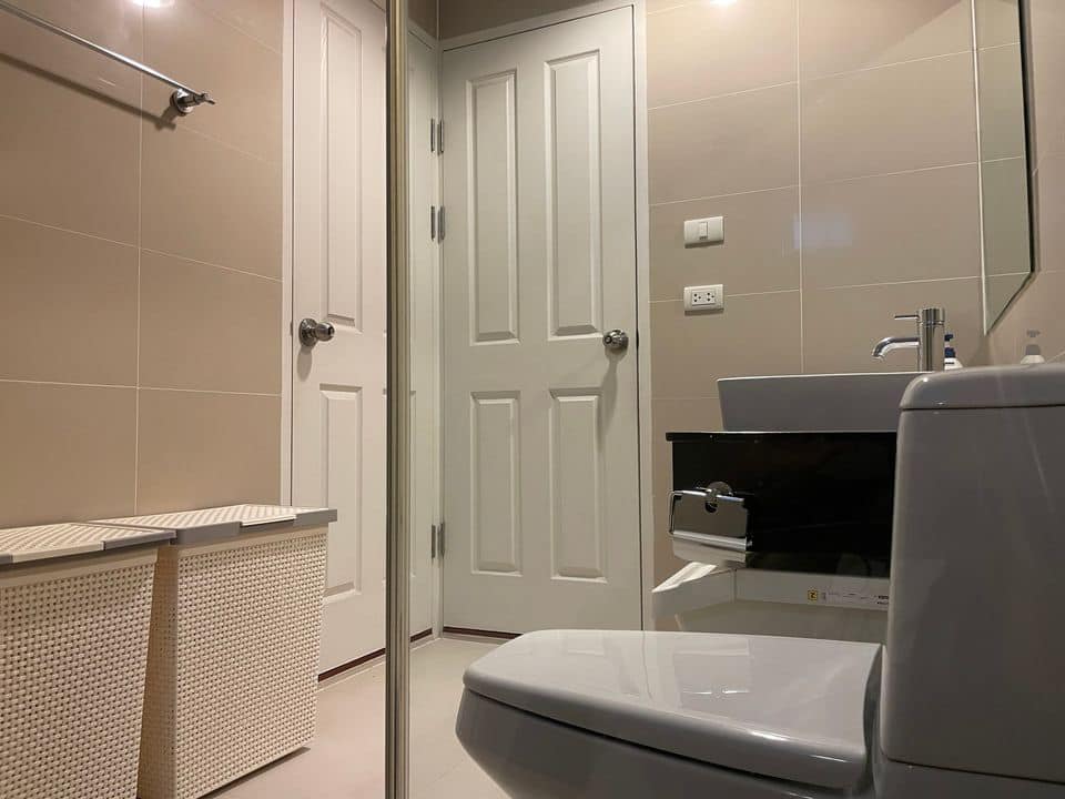 ปล่อยเช่าคอนโด เบล แกรนด์ พระราม 9 (Belle Grand Rama 9) - 2ห้องนอน 1ห้องน้ำ 1ห้องนั่งเล่น - ใกล้ MRT พระราม9/เซ็นทรัลพระราม9 - ขนาดห้อง 59 ตรม. ชั้น 29 ตึก D2