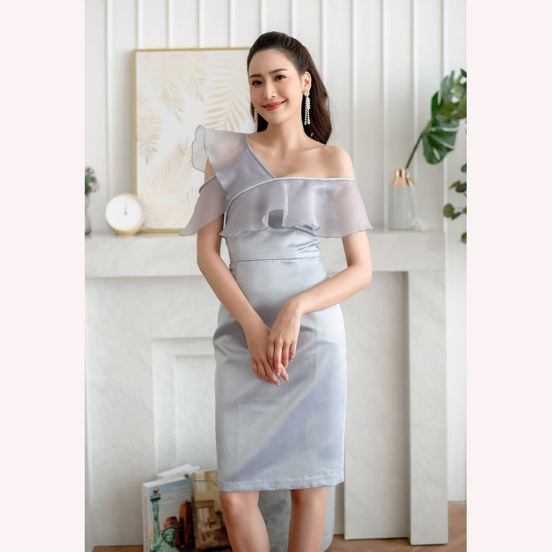 kudapy เดรสสั้นสีม่วงลาเวนเดอร์ สีโรสโกลและสีเทา ผ้าไหมอิตาลี เนื้อหนา วาวนิดๆ กำลังสวย แพทเทิร์นขายดี สวยผอม