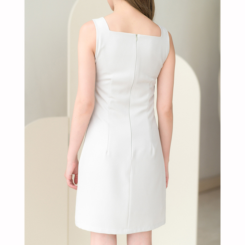 kudapy เดรสสั้นสีดำ/สีมัทฉะ/สีชมพู/สีเทาเข้ม แขนกุดคอเหลี่ยม ทรงเป๊ะ จับเกล็ดใส่สวยเข้ารูป เนื้อผ้าใส่สบาย งานมีซับใน