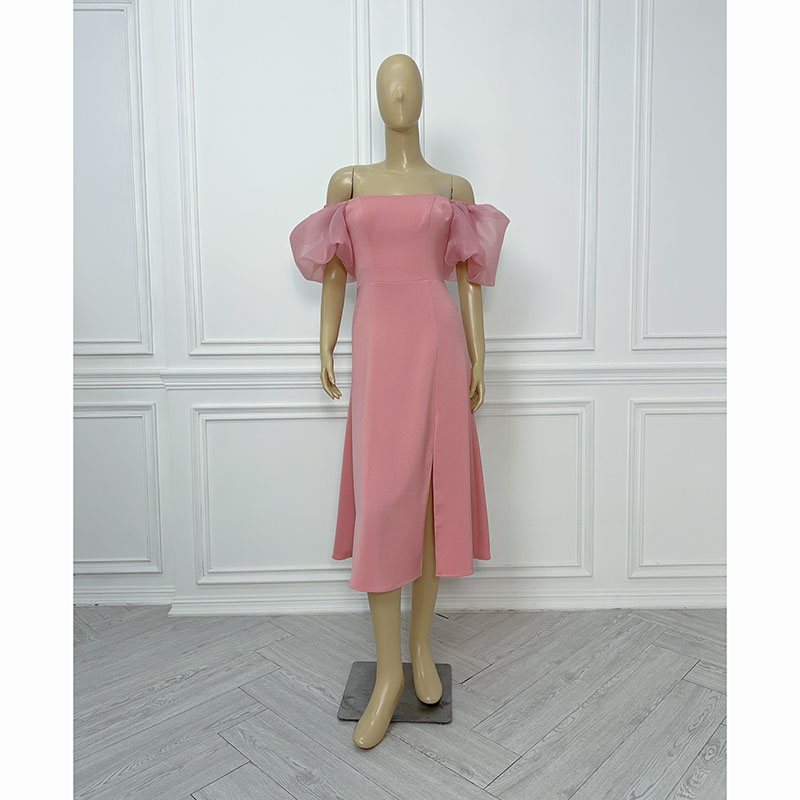 kudapy เดรสสั้นสีชมพู/สีสัม เดรสออกงานแนวมินิมอล เรียบหรูดูแพง รุ่นนี้ใส่เป็นทรงปาดไหล่ปิดต้นแขน หรือแขนพองตุ๊กตาก็น่ารัก