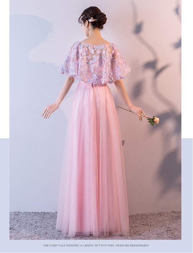 kudapy ชุดเดรสยาวออกงาน ชุดราตรียาวสายเดี่ยวสีชมพู เอวคาดด้วยผ้าซาตินรูปโบว์สีชมพู