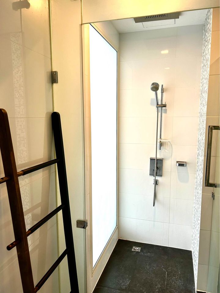 ปล่อยเช่าคอนโด A Space ID Asoke - Ratchada (เอ สเปซ ไอดี อโศก - รัชดา) - 1ห้องนอน 1ห้องน้ำ 1ห้องนั่งเล่น - ใกล้ MRT พระราม 9 - ขนาดห้อง 33 ตรม. ชั้น 2 (เทียบเท่าชั้น 10 ของตึกอื่น)