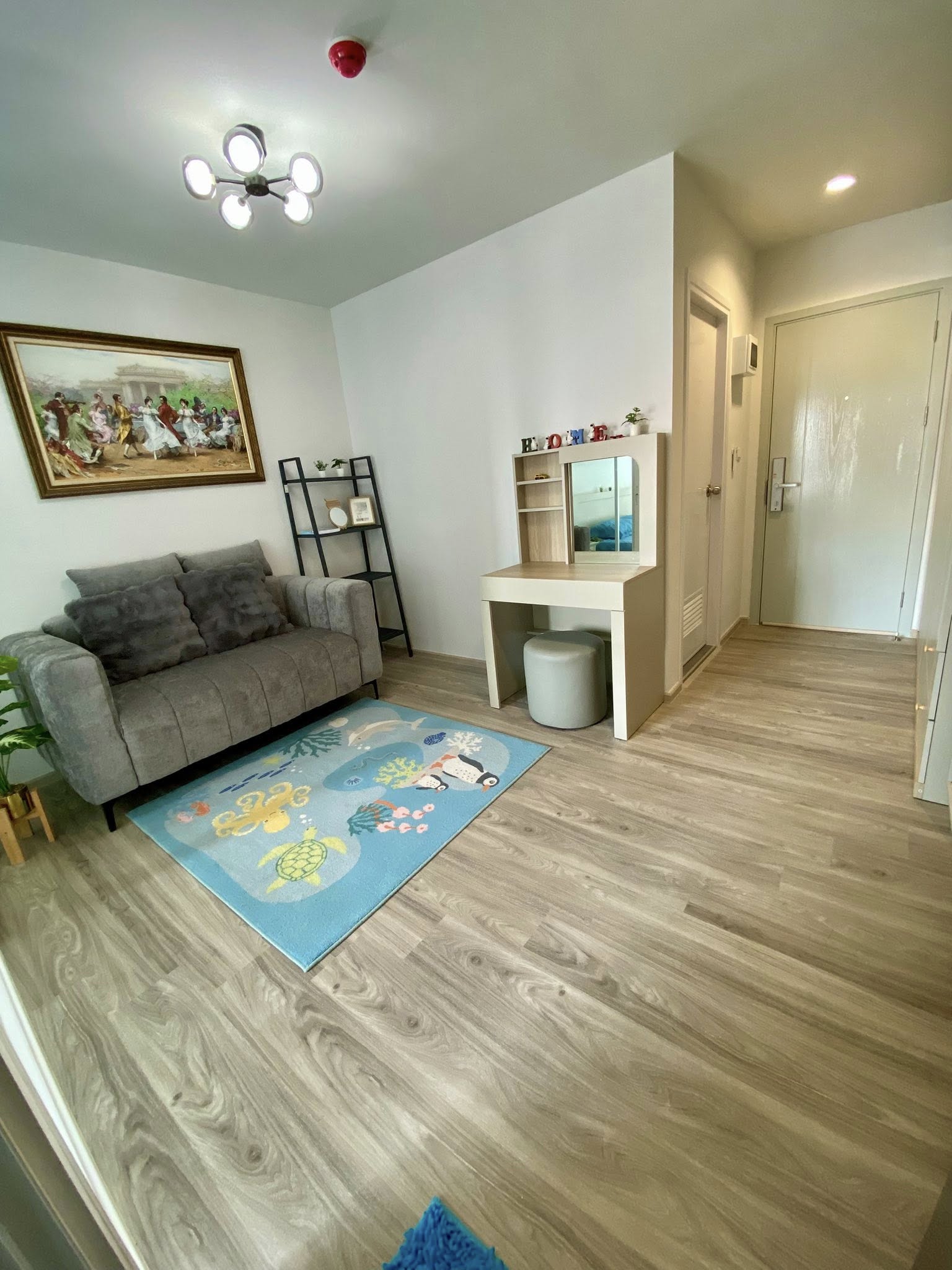 ให้เช่าคอนโด Regent home bangna (รีเจ้นท์ โฮม บางนา) โซนพื้นที่ BTS บางนา ห้องแบบ 1ห้องนอน / 1ห้องน้ำ / โซนครัวปิด · ขนาดห้อง 28 ตรม. ชั้น 5 ตึก A