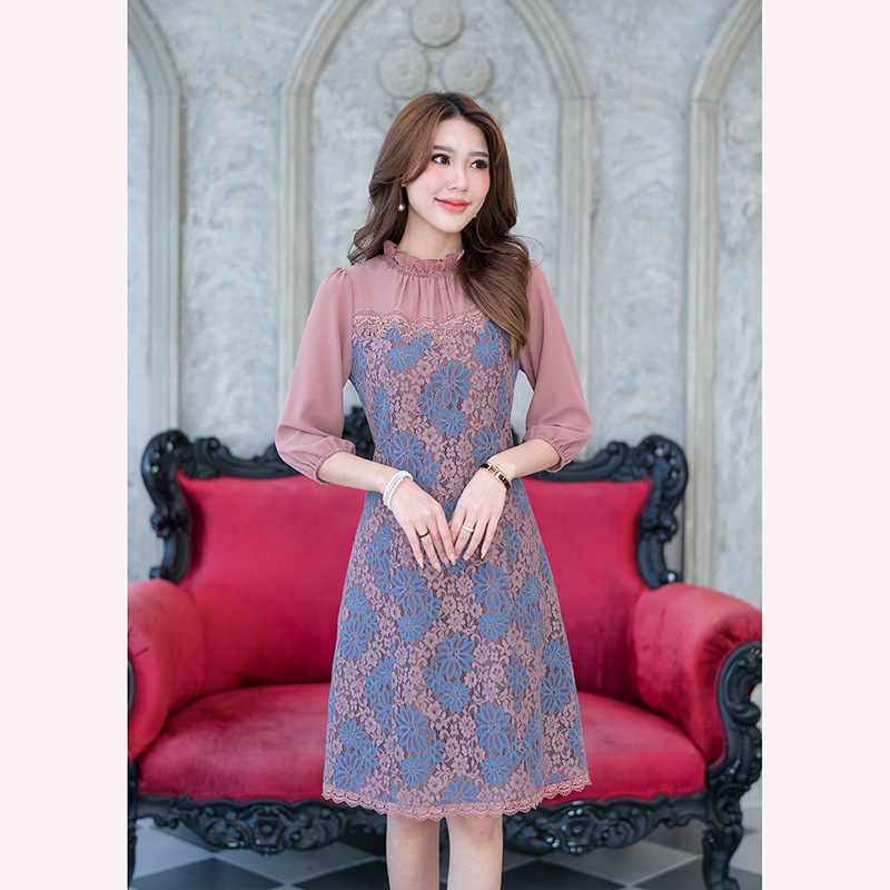 kudapy เดรสสั้นสีดำ/สีน้ำตาล /สีเทาฟ้า ลูกไม้งานสวยน่ารักมากๆ ดีเทลสวยหวาน ดีไซน์สวยใช้ผ้าลูกไม้เนื้อดี คอจับจีบตุ๊กตาน่ารักล้อมด้วยลูกไม้รอบคอ