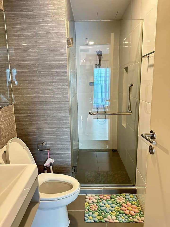 ให้เช่าคอนโด ไนท์บริดจ์ พหลโยธิน อินเตอร์เชนจ์ (Knightsbridge Phaholyothin Interchange) - ห้องสวยน่าอยู่ 2ห้องนอน2ห้องน้ำตรงข้าม Tesco Lotus หลักสี่ - การเดินทาง: ใกล้ BTS วัดพระศรีและพหลโยธิน 59 - ใกล้ ม.เกริก ม.ราชภัฏพระนคร ม.ศรีปทุม ม.เกษตรศาสตร์ Tesco