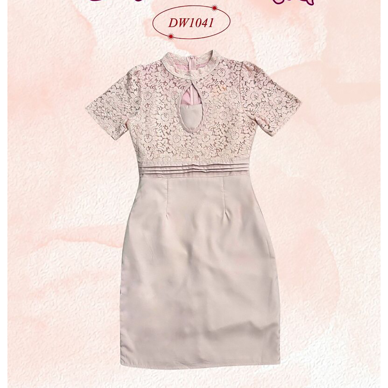 kudapy เดรสสั้นสีฟ้า สีครีม สีชมพู เว้าช่วงอก คอกลมแต่งผ้าระบายลายดอก ทรงสวย เป็นงานซิปหลัง