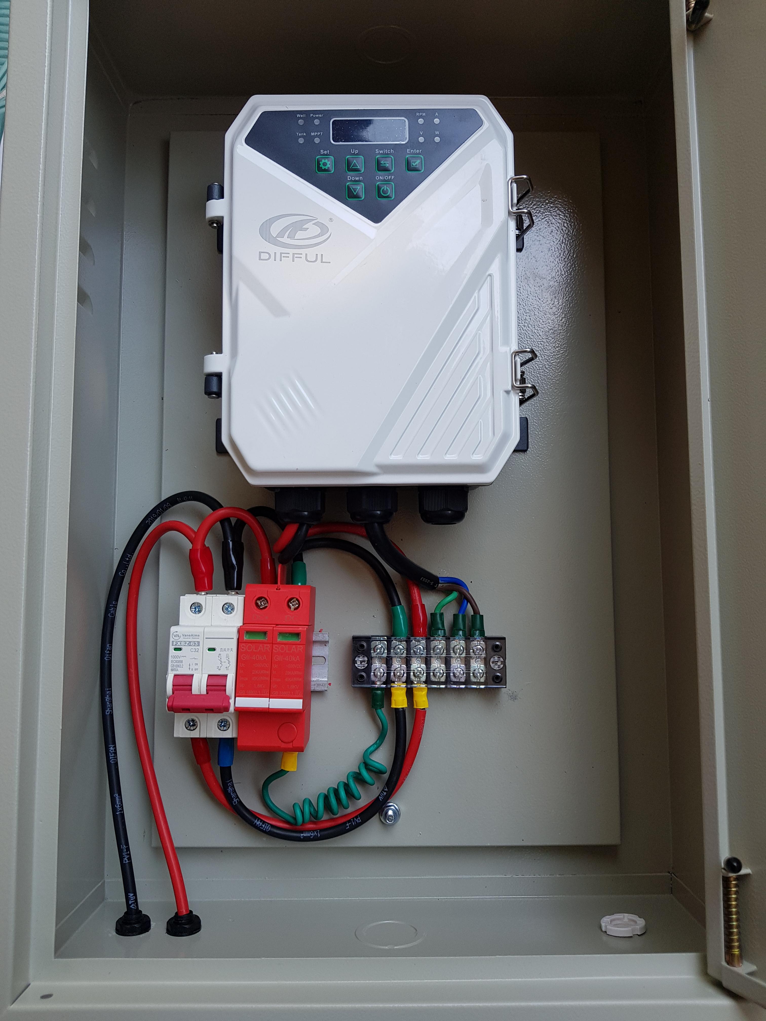 ปั๊มน้ำซับเมอร์ส โซล่าเซลล์ 750วัตต์ ท่อ2นิ้ว (ชุดพ้อมติดตั้ง)