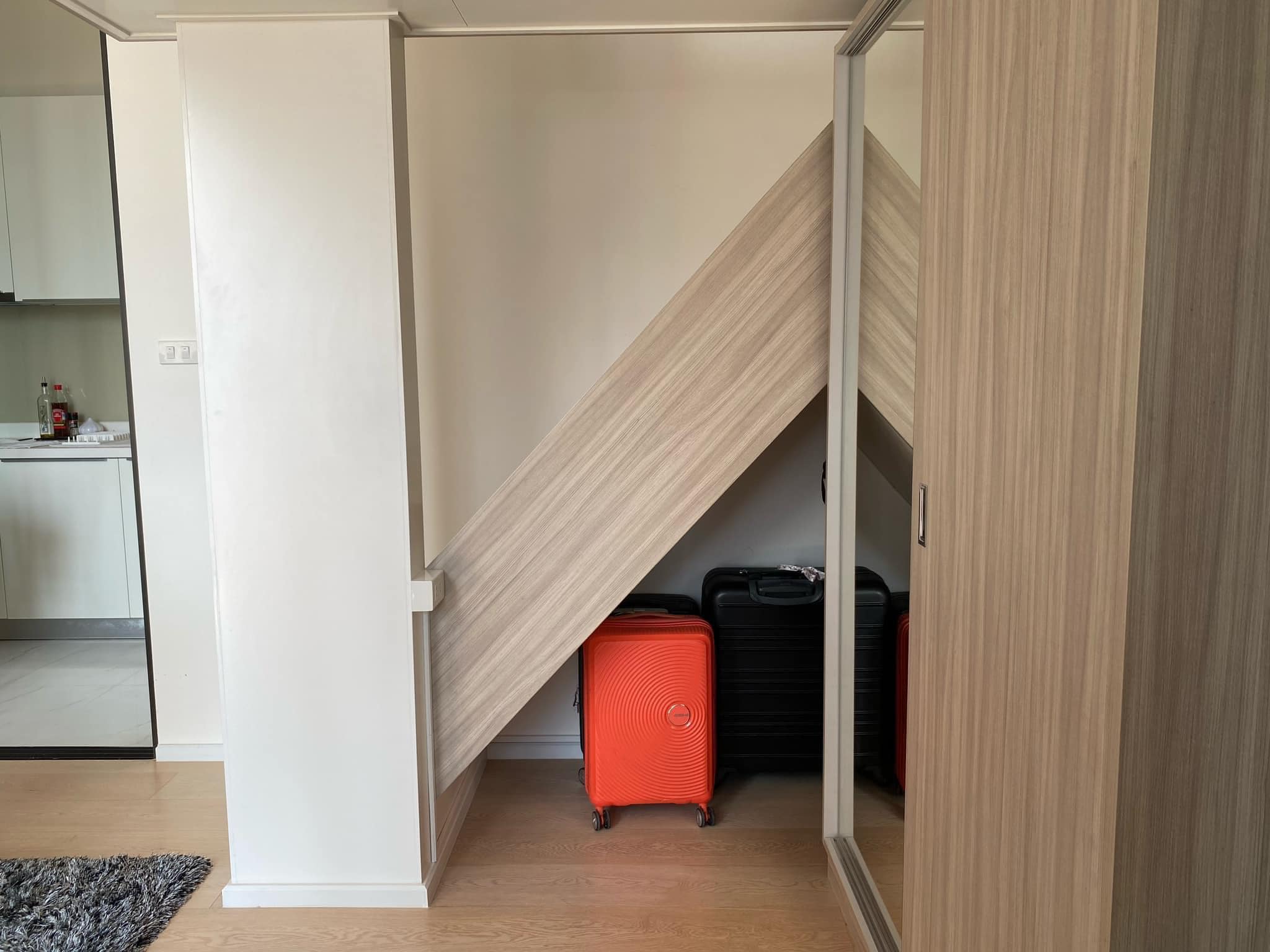 ปล่อยเช่าคอนโด Chewathai Residence Asoke (ชีวาทัย เรสซิเดนซ์ อโศก) - Duplex2ชั้น 1ห้องนอน 1ห้องน้ำ 1ห้องนั่งเล่น - ใกล้ MRT พระราม 9 - ขนาดห้อง 39 ตรม. ชั้น 14