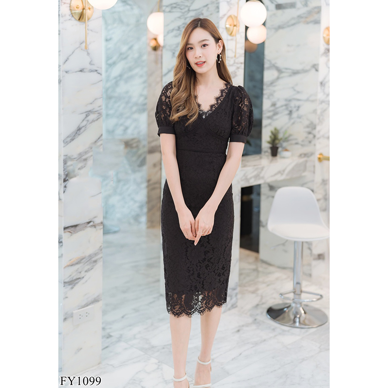 kudapy เดรสสั้นสีชมพู/สีดำ/สีขาว ลูกไม้เย็บกากบาทคาดอก