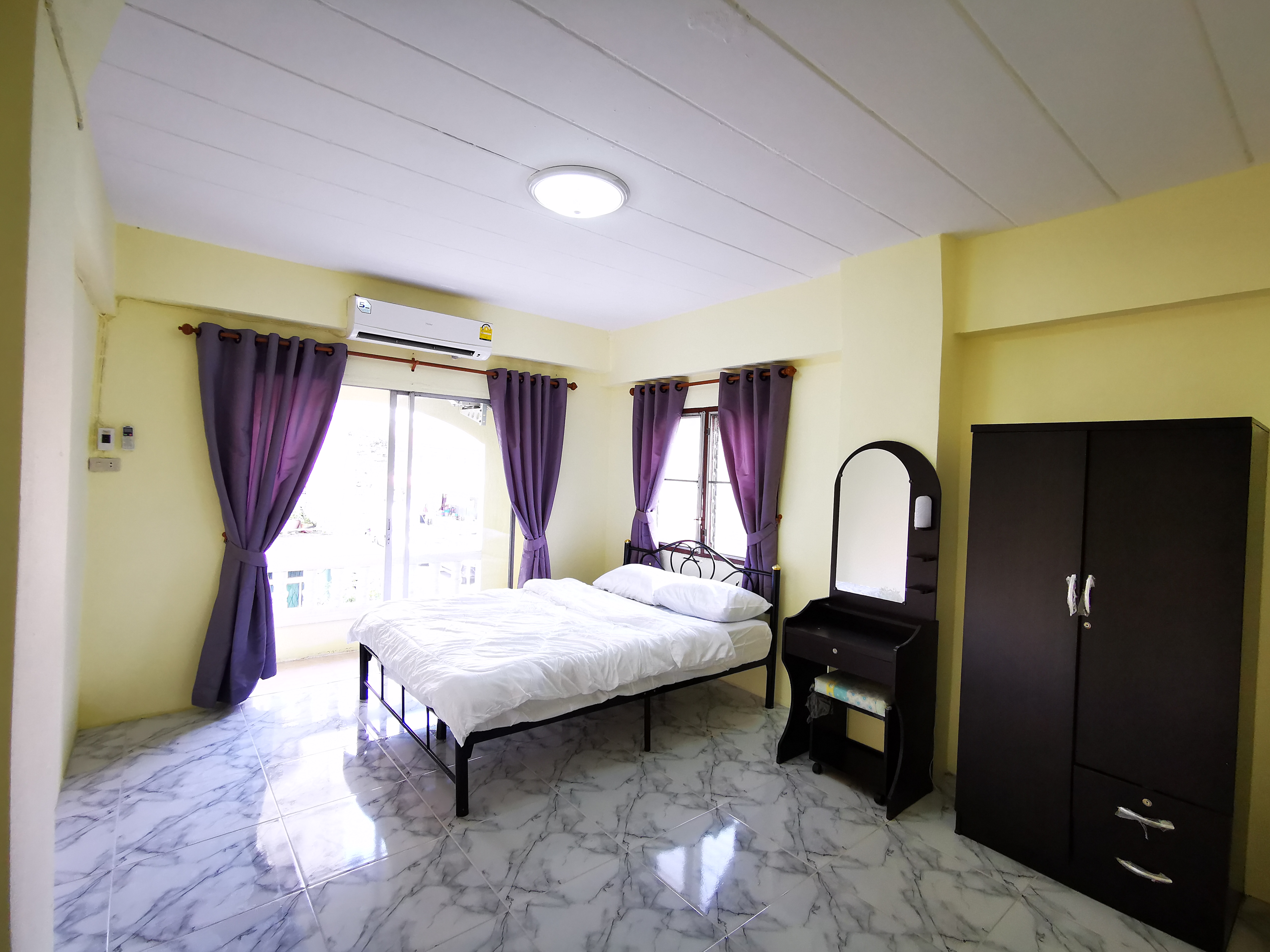 Nirun Residence 2Floor Corner 25sqm.Mega Bangna Ramkamheang2 Gemopolis 0909897810