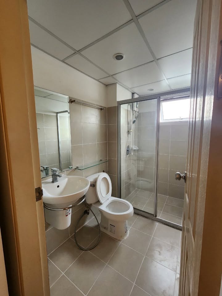 คอนโด Supalai Park Ekkamai-Thonglor (ศุภาลัยปาร์ค เอกมัย-ทองหล่อ) High Rise โซนพื้นที่ สุขุมวิท63 ถนนเพชรบุรี ให้เช่าห้องแบบ Studio 1ห้องน้ำ 1ครัวปิด ขนาดห้อง 34 ตรม. ชั้น 9