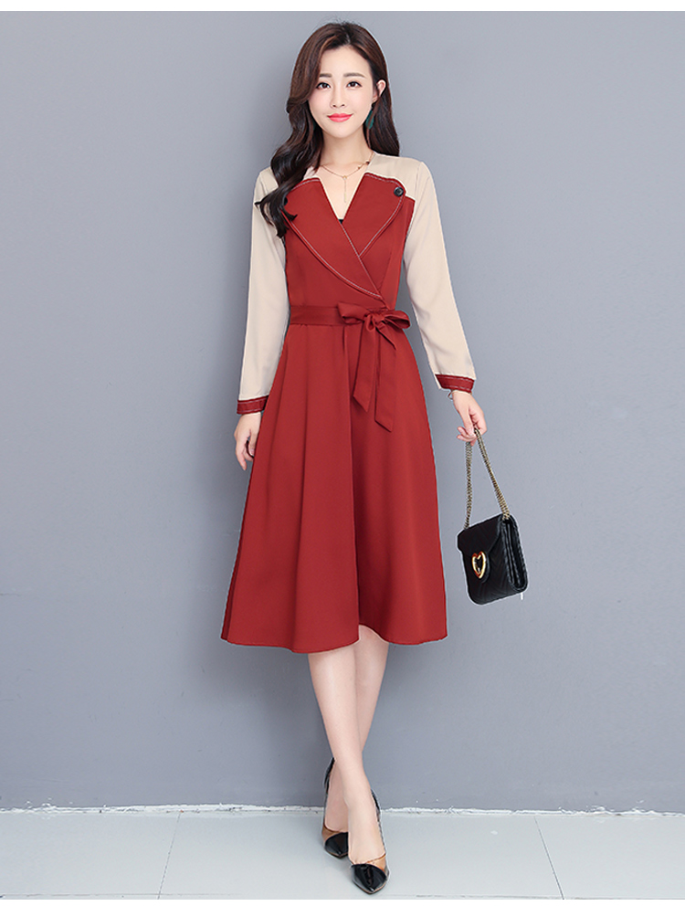 kudapy เดรสใส่ทำงาน ผ้าโพลีเอสเตอร์ผสมสีทูโทน ตัวเดรสสีไวน์แดง แขนเสื้อสีครีม
