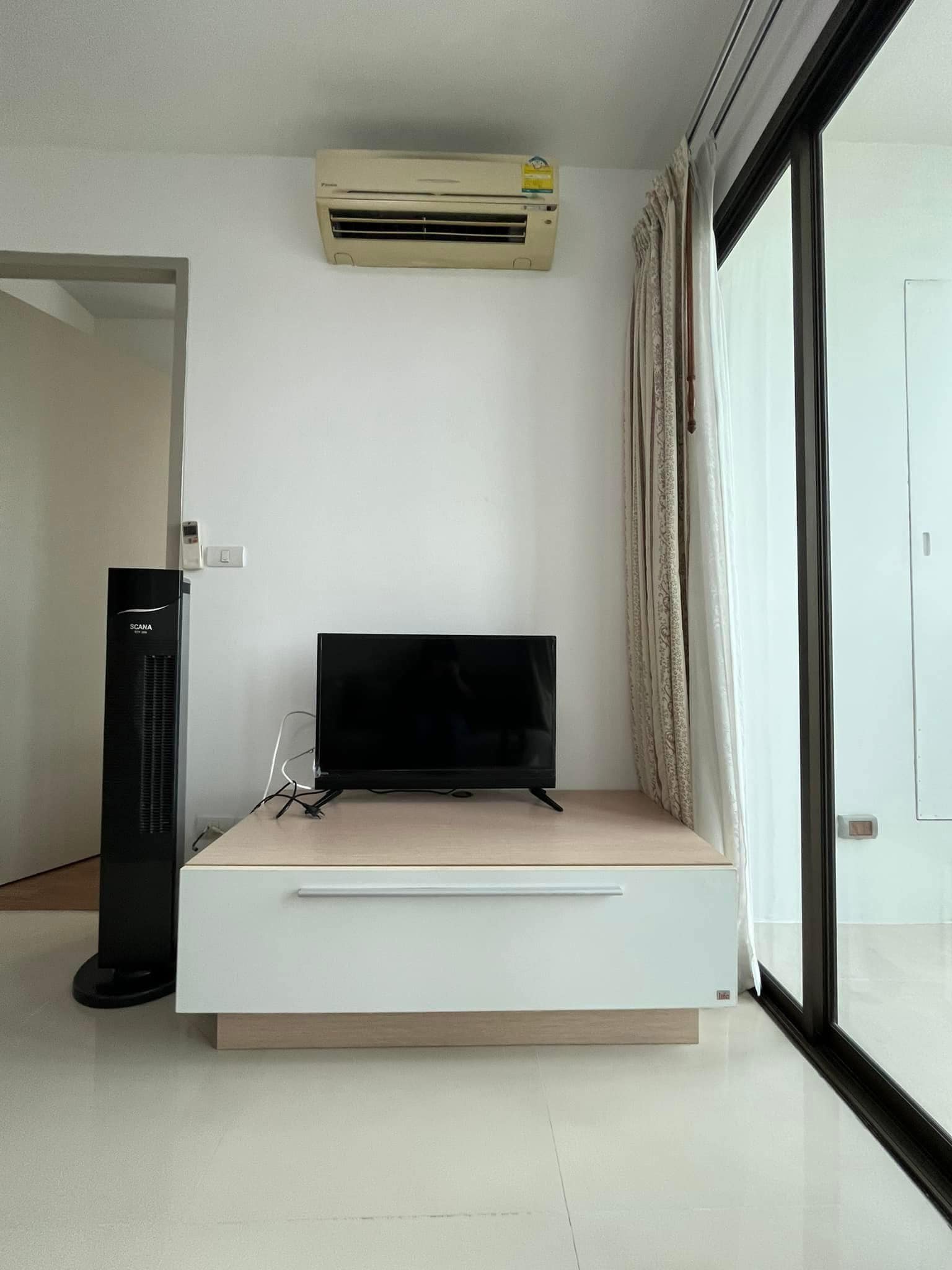 ปล่อยเช่า IDEO Mix Sukhumvit 103 (ไอดีโอ มิกซ์ สุขุมวิท 103) - โซนพื้นที่ BTS อุดมสุข 1ห้องนอน 1ห้องน้ำ - ขนาดห้อง 30 ตรม. ชั้น 10 - ให้เช่า 13,000 ต่อเดือน