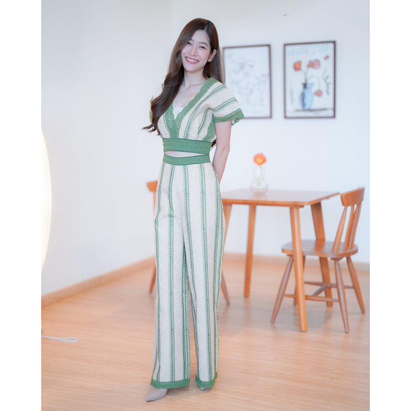 kudapy เซ็ต2 ชิ้น ขายาว ผ้าลูกไม้แขนกุด + กางเกงขายาว สีดำ/สีเขียว ใส่เที่ยว ใส่สบายสวยดูดี