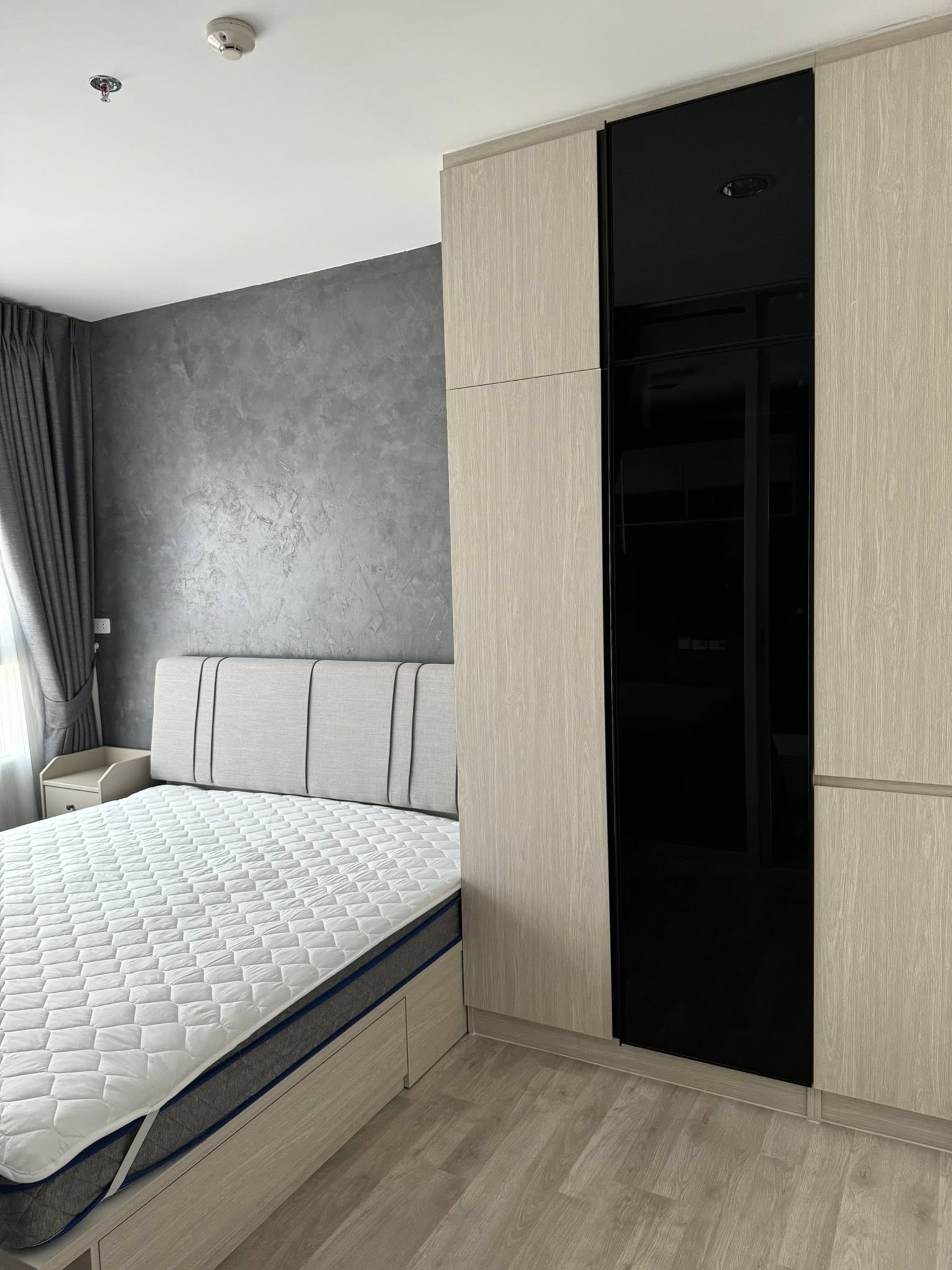 คอนโด Niche Mono Ramkhamhaeng (นิช โมโน รามคำแหง) High Rise โซนพื้นที่ รามคำแหง MRT รามคำแหง 34 ให้เช่าห้องแบบ 2ห้องนอน 1ห้องน้ำ ขนาดห้อง 40 ตรม. ชั้น 9