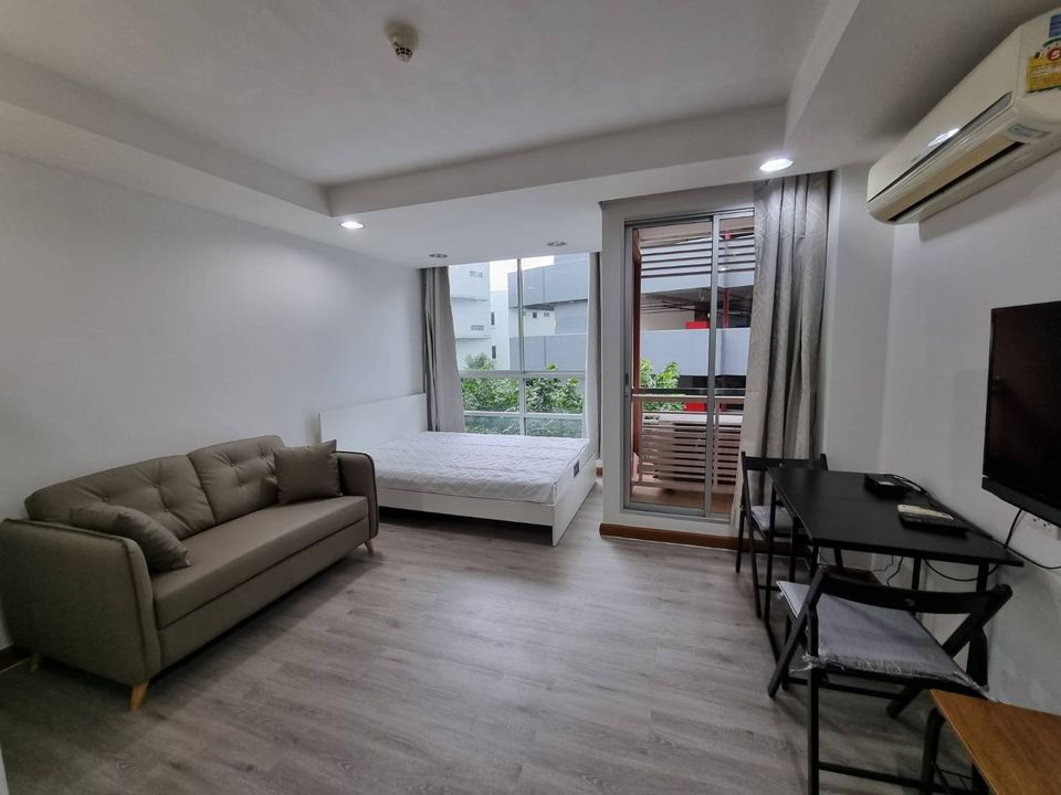 ให้เช่าคอนโด The Kris Extra 4 (เดอะคริส เอ็กซ์ตร้า 4) ซอยรัชดาภิเษก 17 - ตกแต่งเฟอร์ครบ - การเดินทาง: ใกล้ MRT สุทธิสาร