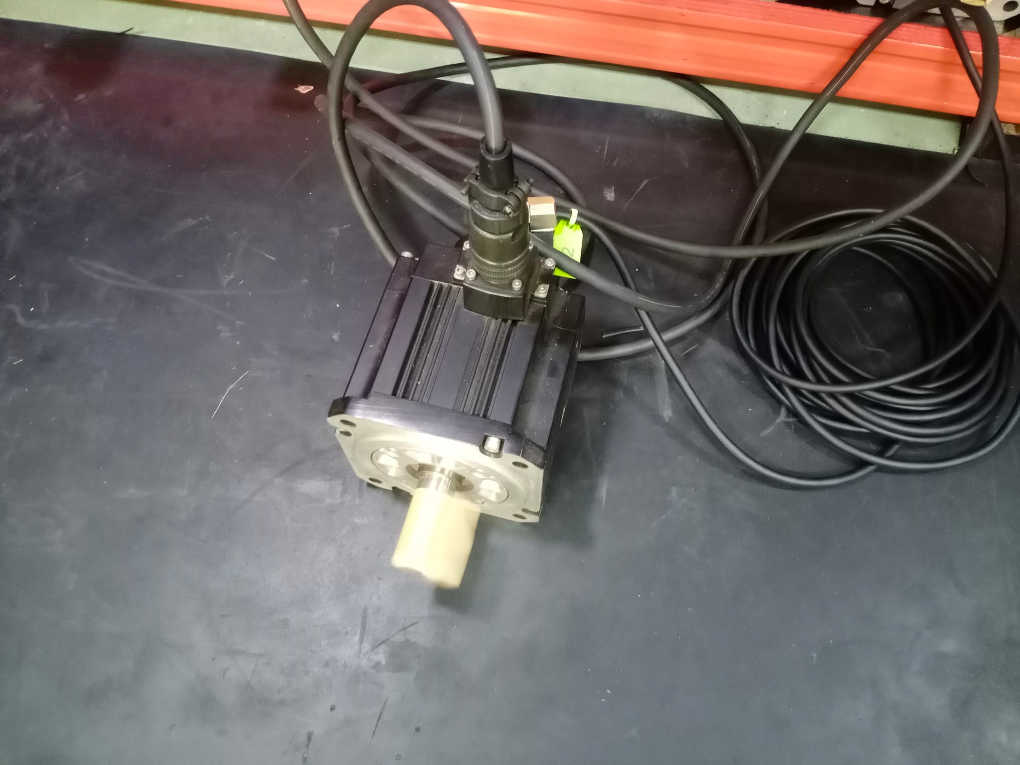 ซ่อม MITSUBISHI MDS-D-SVJ3-20 อาการ ALARM 10