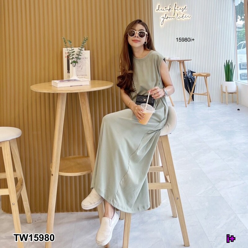 kudapy Dress เดรสแขนกุด สีดำ น้ำตาล เขียวอ่อน เขียวขี้ม้า ทรงปล่อย แอบเพิ่มกิมมิคแต่งกระเป๋าล้วงข้างทั้ง 2 ข้าง