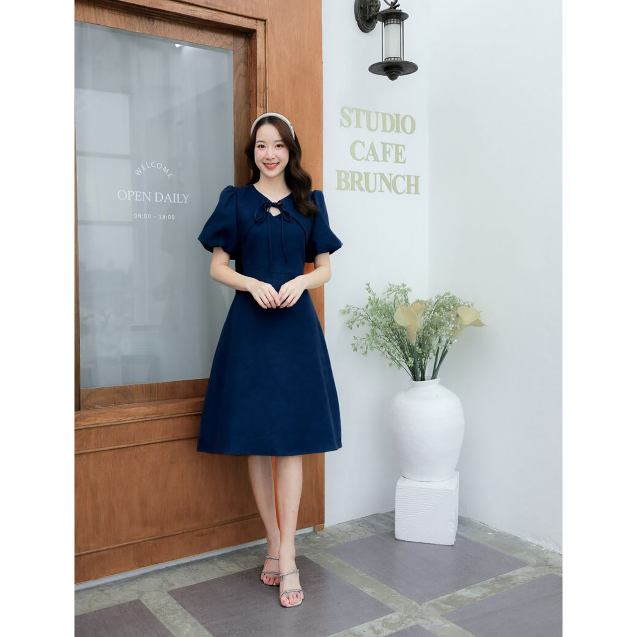 kudapy เดรสสั้นสีเหลือง/สีชมพู/สีกรม แขนตุ๊กตาผูกโบว์กระโปรงบาน ใส่สบายสวยดูดี