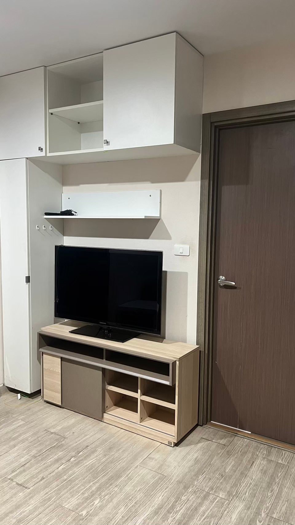 ให้เช่าคอนโด The Base Sukhumvit 77 (เดอะ เบส สุขุมวิท 77) High Rise โซนพื้นที่ BTS อ่อนนุช ห้องแบบ 1ห้องนอน 1ห้องน้ำ ขนาดห้อง 30 ตรม. ชั้น 34 ตึก B