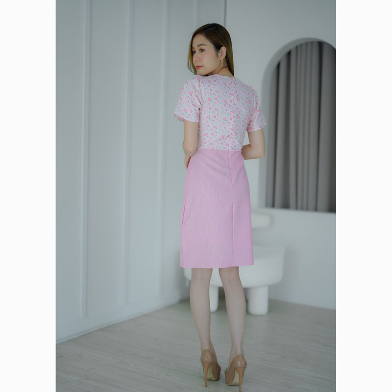 kudapy เดรสสั้นสีฟ้า/สีชมพู เสื้อลายดอกกระโปรงสีพื้น ใส่สบายสวยดูดี