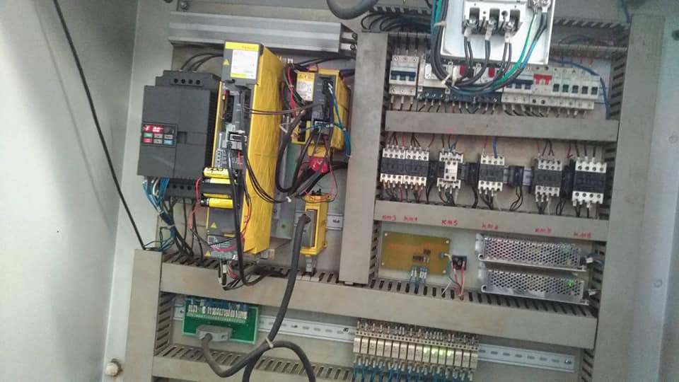เปลี่ยนจอวันนี้ เปลี่ยนทีเดียว 2 จอ Fanuc Oi-mate TC