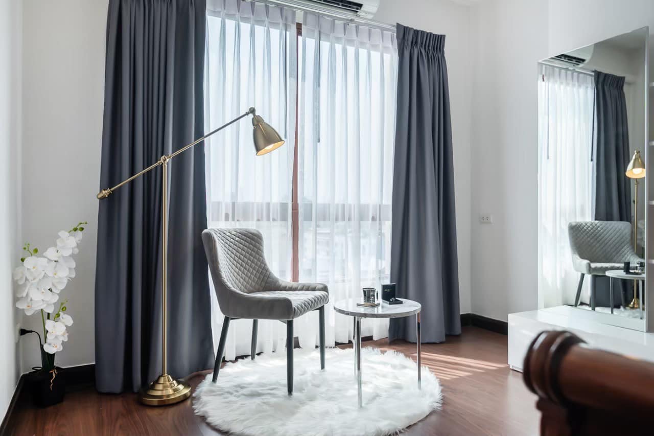 ปล่อยเช่าคอนโด Baan Klang Krung Resort (บ้าน กลางกรุง รีสอร์ท) รัชดาซอย 7 - 1ห้องนอน 1ห้องน้ำ 1ห้องนั่งเล่น - ใกล้ MRT ห้วยขวาง ศูนย์วัฒนธรรม - ขนาดห้อง 63.5 ตรม. ชั้น 8 ตึก A2