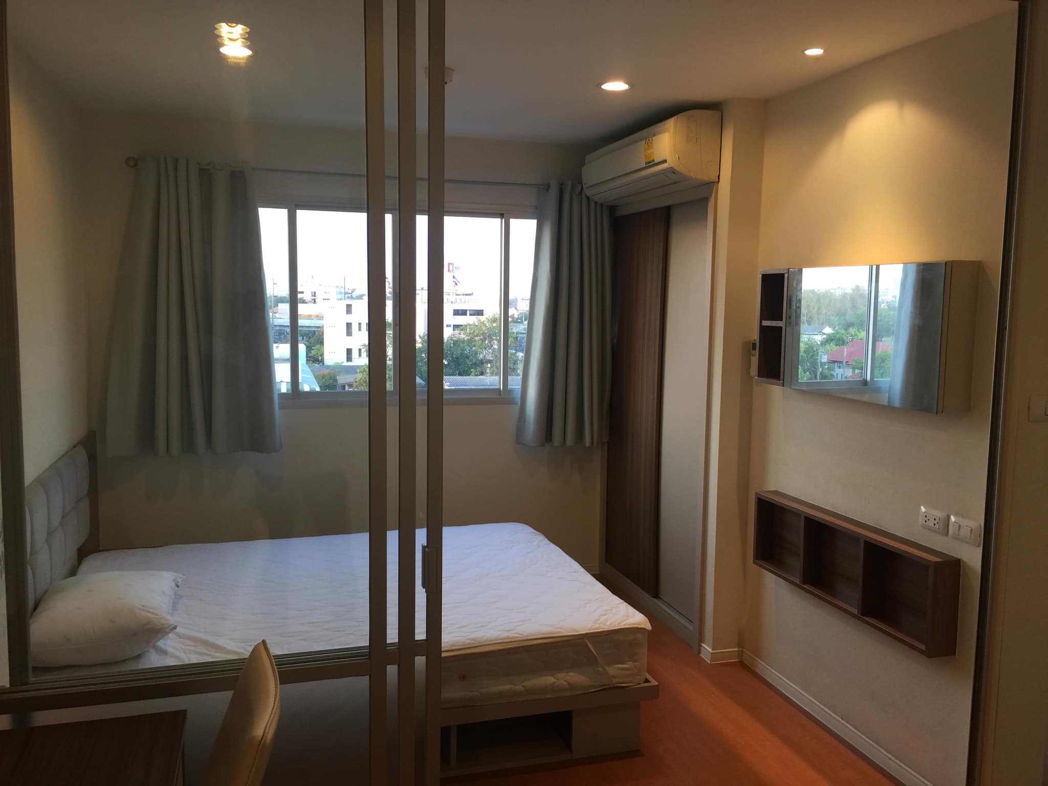 ให้เช่า ลุมพินี คอนโดทาวน์ รามอินทรา – ลาดปลาเค้า ชั้น6 ตกแต่งครบมเครื่องซักผ้า