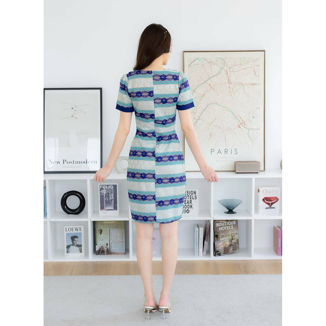 kudapy เดรสสั้นสีชมพู/สีฟ้า/สีกรม เดรสแขนสั้น คอปกไขว่อกโบว์ลูกไม้2โทน