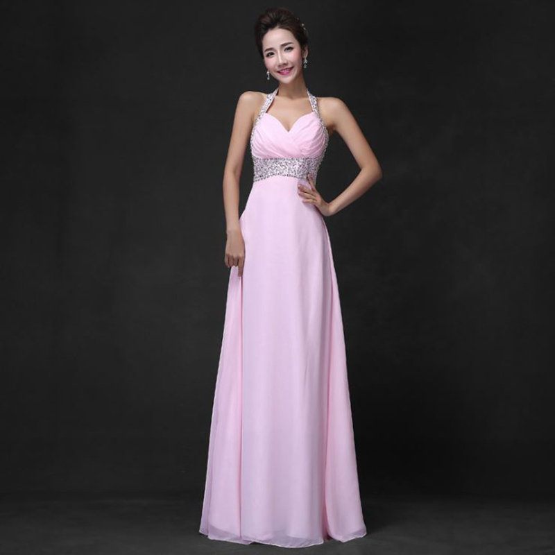 kudapy ชุดราตรียาวสีชมพูอ่อน แบบเก๋ คล้องคอ ช่วยยกเนินอกสวย