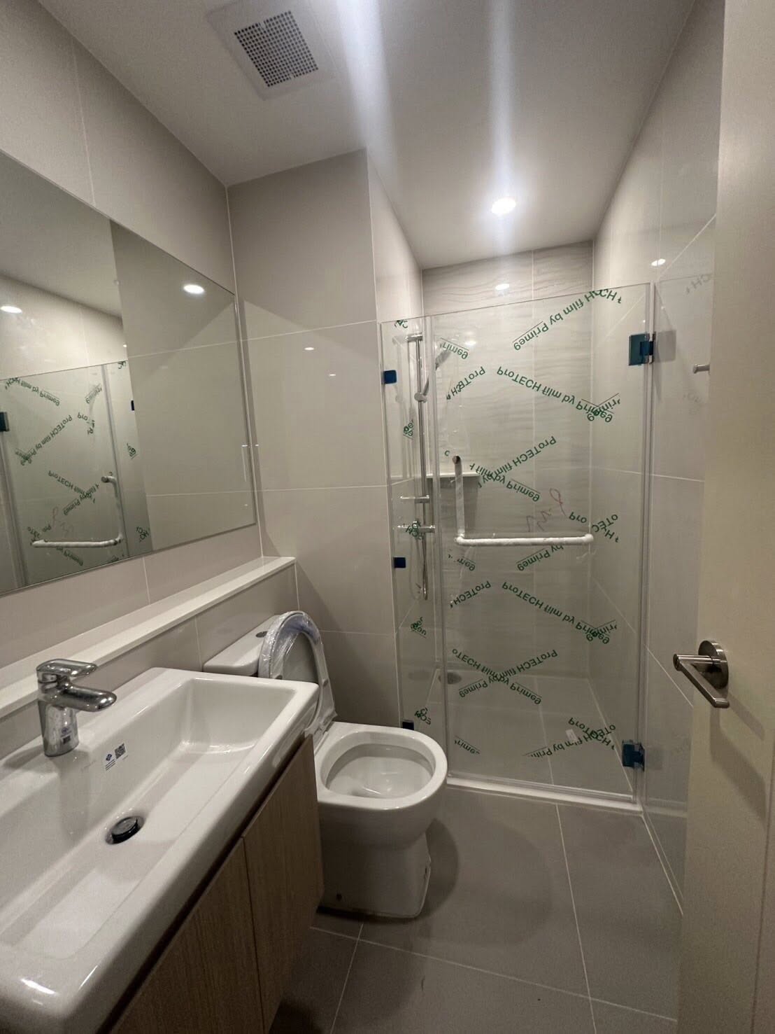 ให้เช่าคอนโด Life Rama 4 - Asoke (ไลฟ์ พระราม 4 - อโศก) High Rise โซนพื้นที่ MRT ศูนย์สิริกิติ์ ห้องแบบ 1ห้องนอน 1ห้องน้ำ ขนาดห้อง 29 ตรม. ชั้น 31