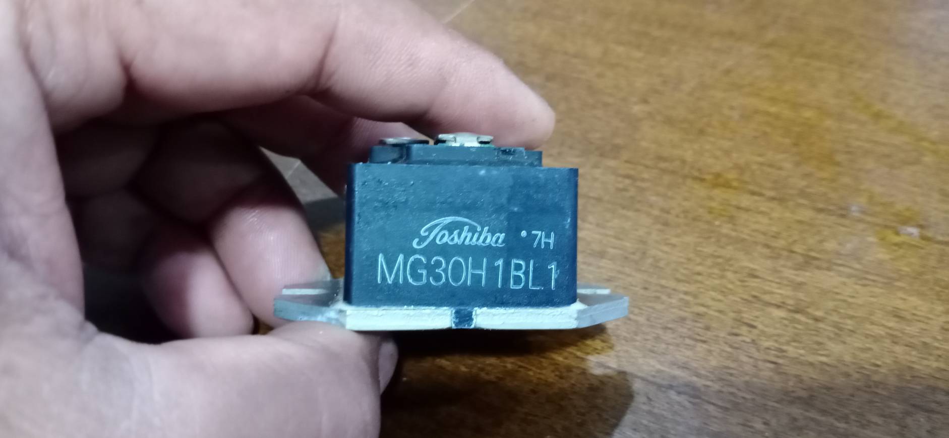 TOSHIBA MG30H1BL1 POWER MODULE