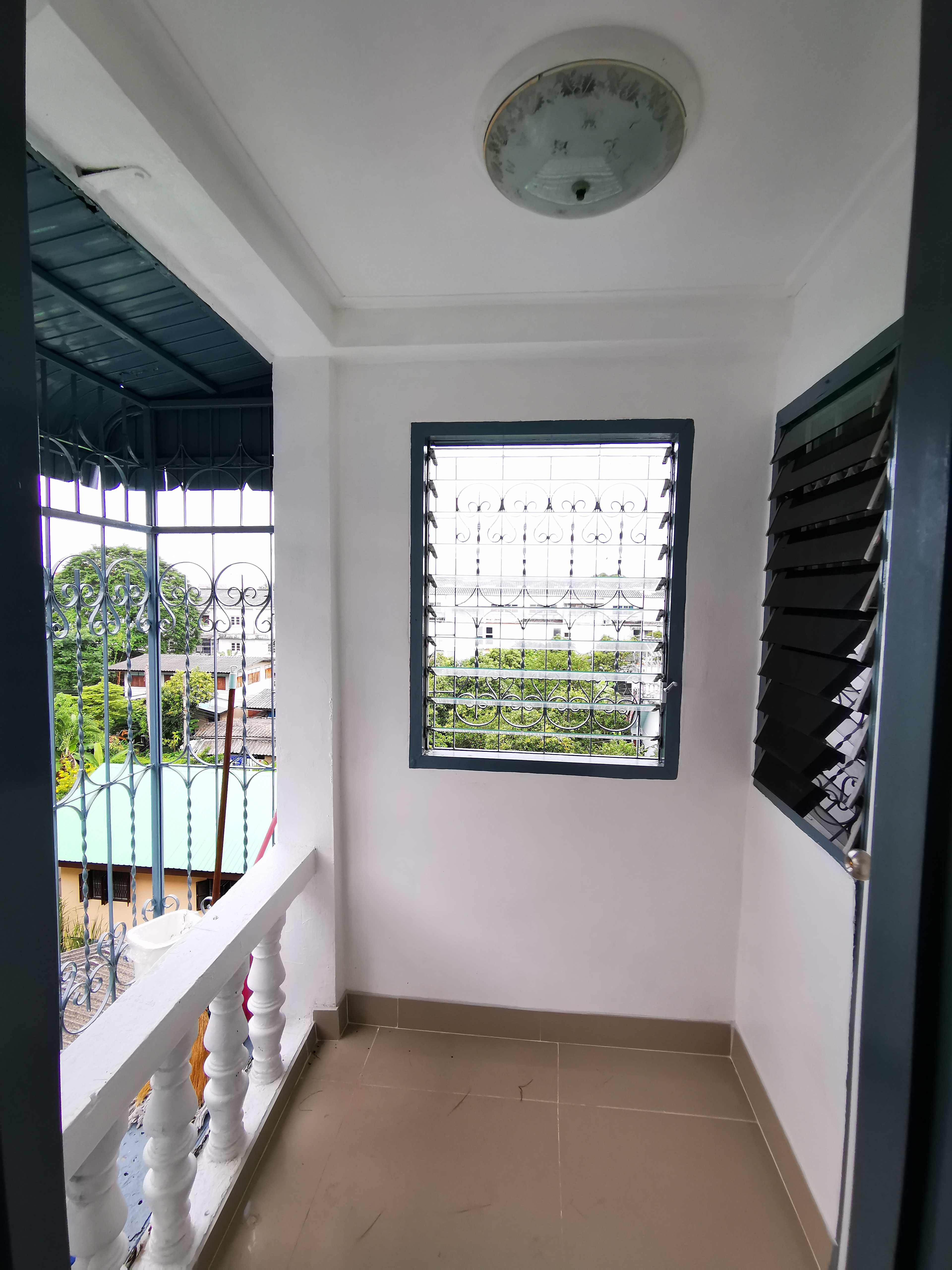 Nirun Condominium BTS Bangchak Fully Furnished Air Condition Furniture