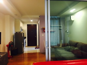 ให้เช่า คอนโด แอ็บสแตร็กส์ พหลโยธิน (Abstracts Phahonyothin Park )เฟอร์นิเจอร์พร้อมเครื่องใช้ไฟฟ้า