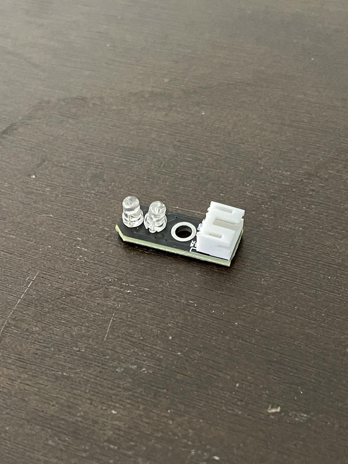 ซนเซอร์ตรวจจับแสงพื้นผิววัตถุ แบบต่อสายแนวนอน