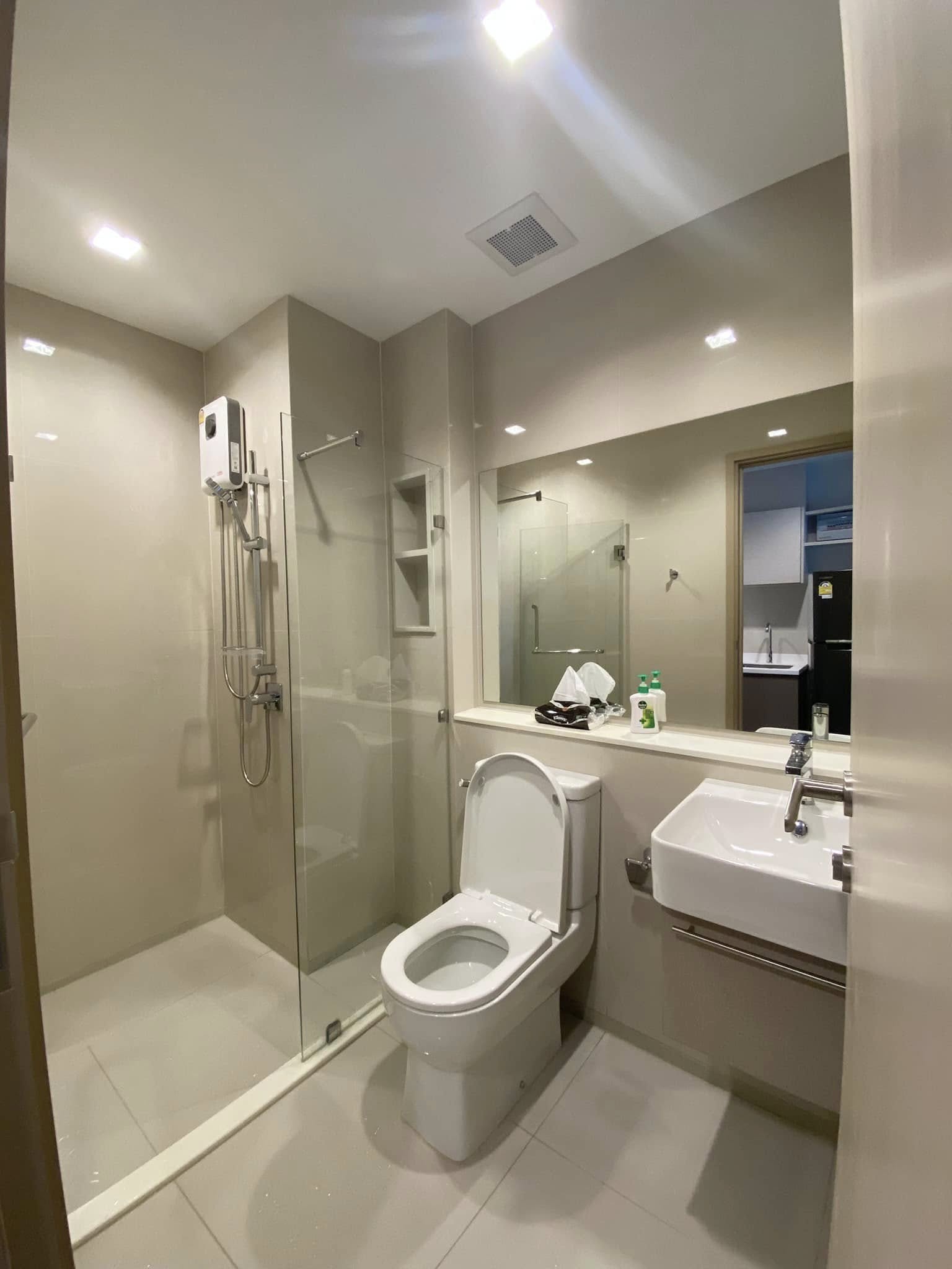 ให้เช่าห้องแบบ 1ห้องนอน 1ห้องอเนกประสงค์ 1ห้องน้ำ 1ครัวแยก โซนพื้นที่ BTS ตลาดพลู คอนโด Life Sathorn Sierra (ไลฟ์ สาทร เซียร์รา) ขนาดห้อง 36 ตรม. ชั้น 27 ตึก A