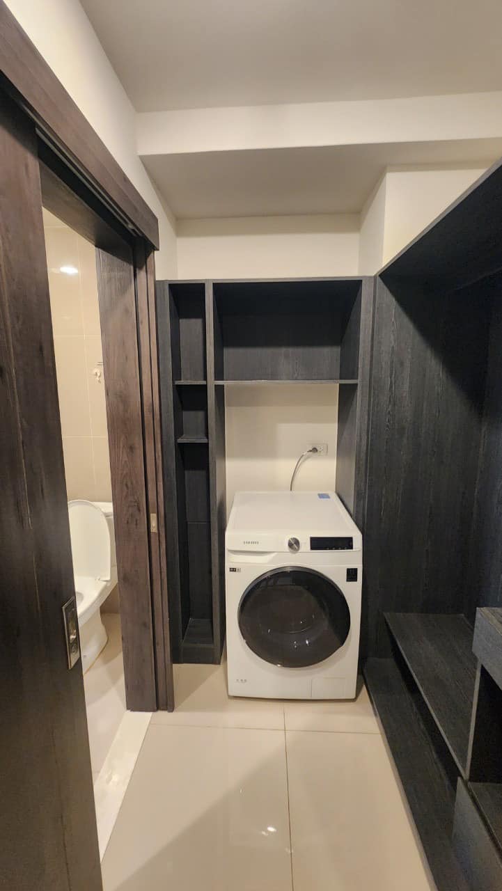 ปล่อยเช่าคอนโด XT Huaikhwang (เอ็กซ์ที ห้วยขวาง) - 1ห้องนอน 1ห้องครัว 1ห้องน้ำ 1ห้องนั่งเล่น - ใกล้ MRT ห้วยขวาง - ขนาดห้อง 35 ตรม. ชั้น 9 ตึก A