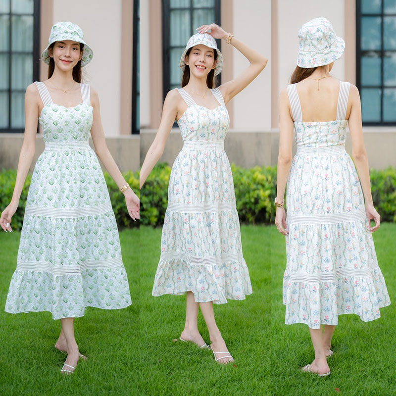 kudapy เดรสยาวสีขาว/สีฟ้า เดรสลายดอก+หมวก ลายดอกไม้สวยดูดี ใส่เที่ยวทะเล เบาสบายมากๆ