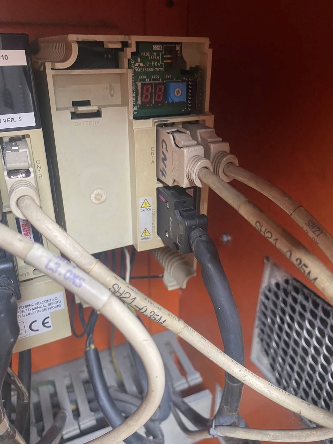 ซ่อม Mitsubishi MDS-B-SVJ2-20 อาการ Alarm 17