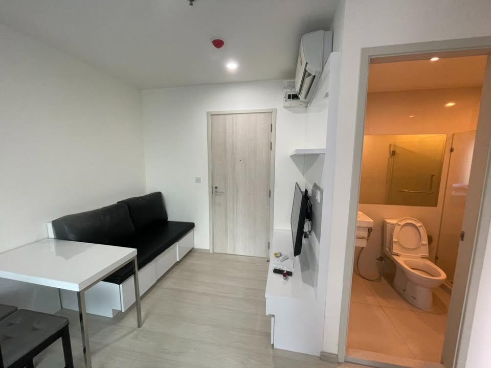 ให้เช่าคอนโด Life Asoke (ไลฟ์ อโศก) โซน รถไฟฟ้า MRT เพชรบุรี / มศว 1ห้องนอน / 1ห้องน้ำ ขนาดห้อง 29 ตรม. ชั้น 31