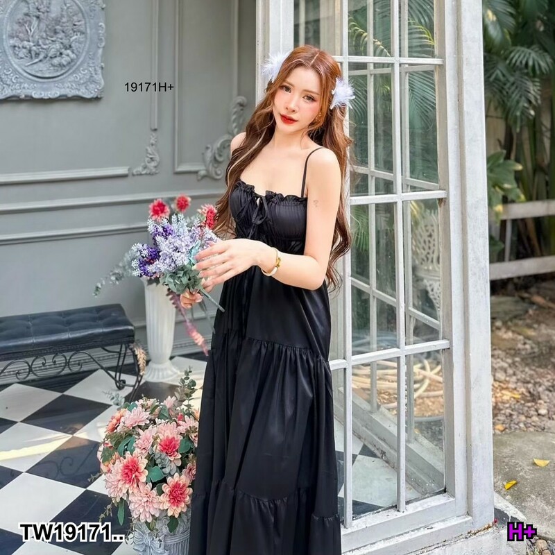 kudapy เดรสยาว สายเดี่ยว กระโปรงยาวบานละมุนละไม ตัวกระโปรงระบายต่อกันเป็นชั้นๆ