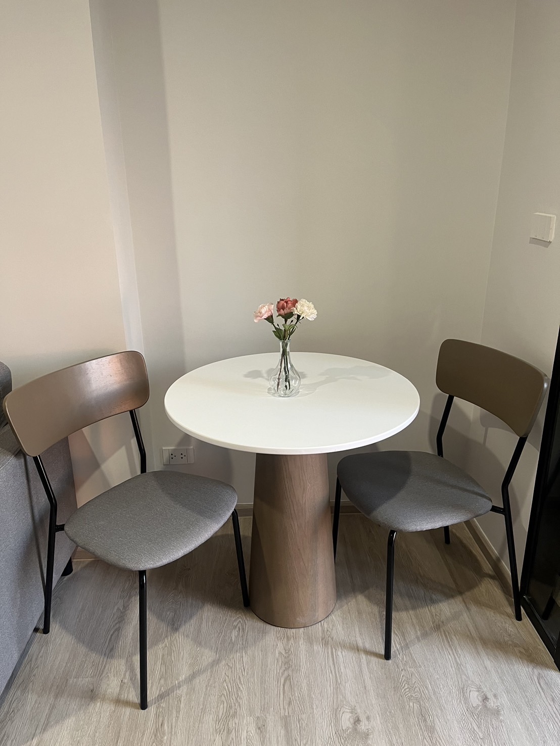 ปล่อยเช่าคอนโด Nue Core Khu Khot Station (นิว คอร์ คูคต สเตชัน) - ห้องใหม่มือแรก 1ห้องนอน 1ห้องน้ำ 1ห้องนั่งเล่น 1ห้องครัว - ใกล้ BTS คูดต - ขนาดห้อง 26.45 ตรม. ชั้น 7 ตึก D