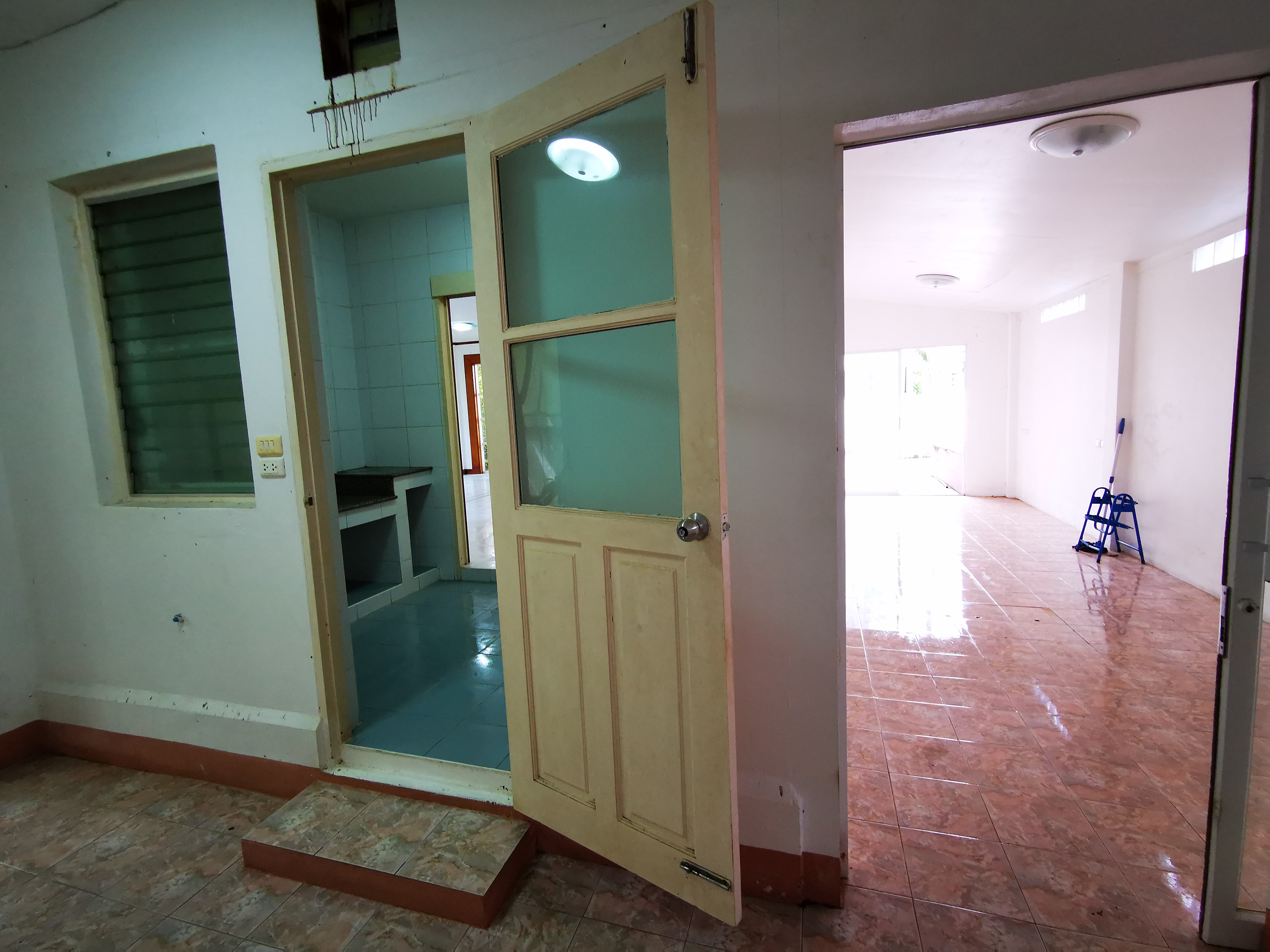 ใกล้ทะเล ใกล้ภูเขา บ้านเดี่ยว วิวภูเขา บ้าน2ชั้น 3นอน 2น้ำ สวนขนาดใหญ่ ทะเลสาบ แลนด์แอนด์เฮ้าส์ พาร์ค ภูเก็ต แลนด์ แอนด์ เฮ้าส์ พาร์ค ภูเก็ต Near Beach Near Mountain Detatched House 2 Storey Mountain Views 3 Bed 2 Bath Big Garden and Lake in common Area F