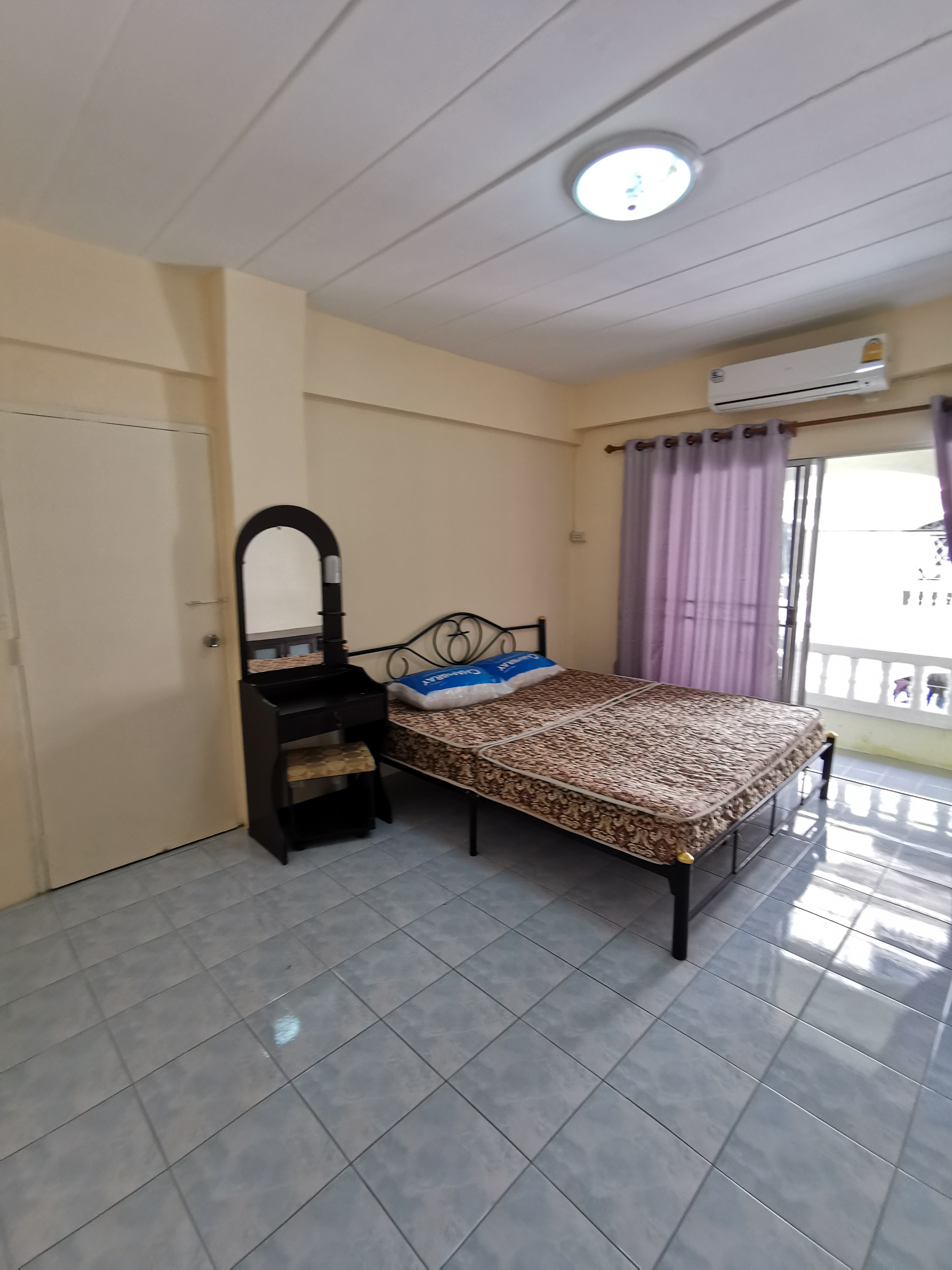 Nirun Residence 4Floor 25 sqm. Mega Bangna Ramkamheang2 Gemopolis Ikea 0909897810