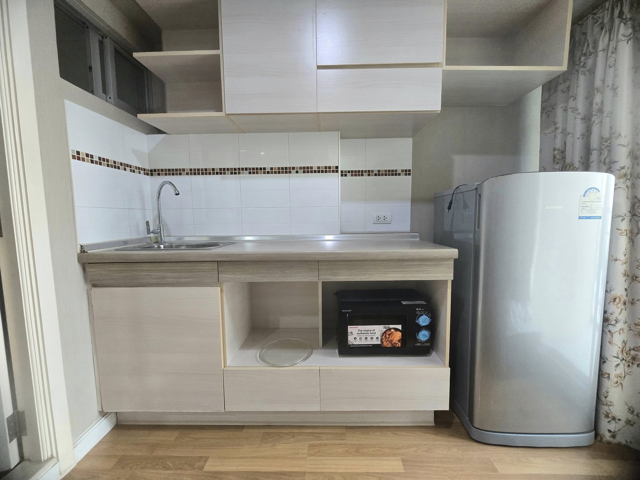 ให้เช่าห้องแบบ 1ห้องนอน 1ห้องน้ำ โซนพื้นที่ ม.เกษตร BTS รัชโยธิน คอนโด Lumpini Place Ratchayothin (ลุมพินี เพลส รัชโยธิน) High Rise ขนาดห้อง 28 ตรม. ชั้น 11 ตึก A