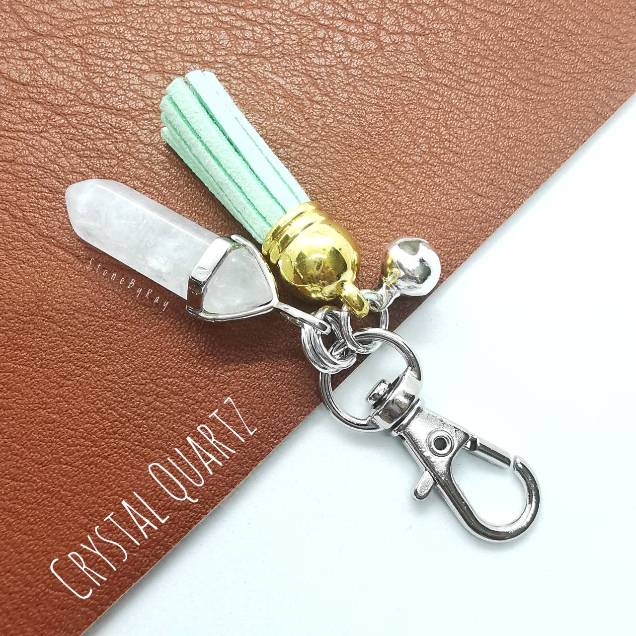 พวงกุญแจหินคริสตัลควอตซ์ Crystal Quartz