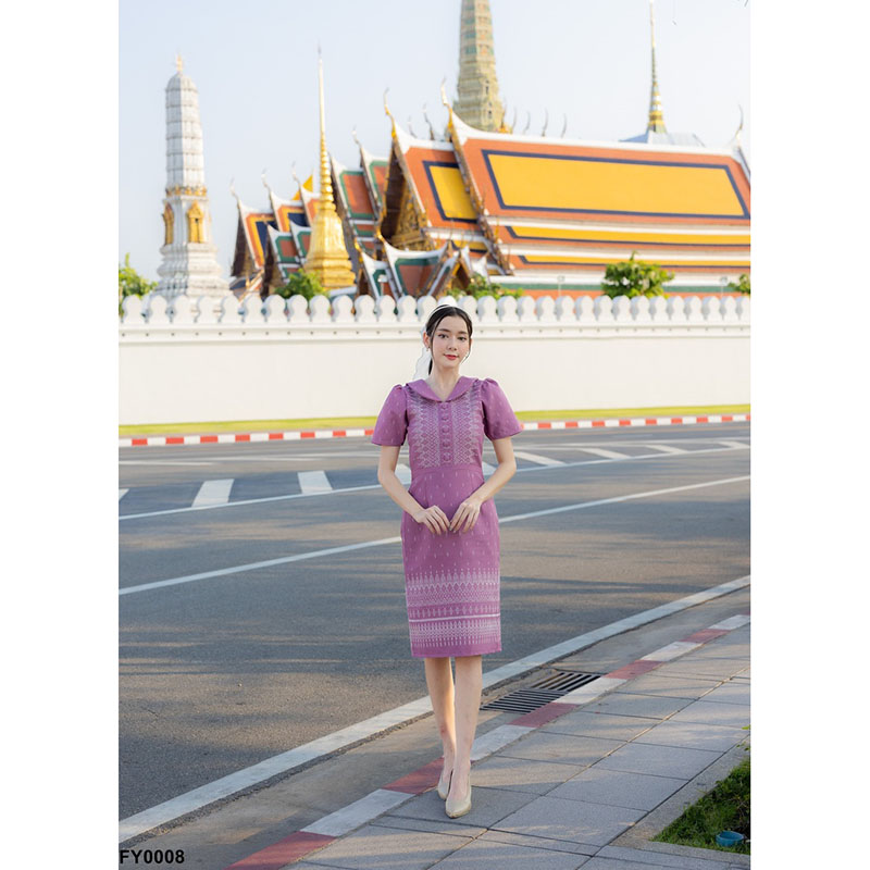 kudapy เดรสสั้นสีชมพู/สีดำ ผ้าลายไทย ทรงเข้ารูป แต่งกระดุม ใส่ออกงาน สวยดูดีเรียบร้อย