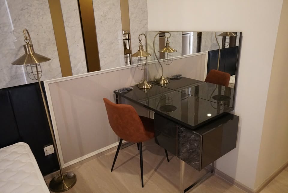 ให้เช่าคอนโด Life Asoke (ไลฟ์ อโศก) โซน รถไฟฟ้า MRT เพชรบุรี / มศว 2ห้องนอน / 2ห้องน้ำ ขนาดห้อง 55 ตรม.