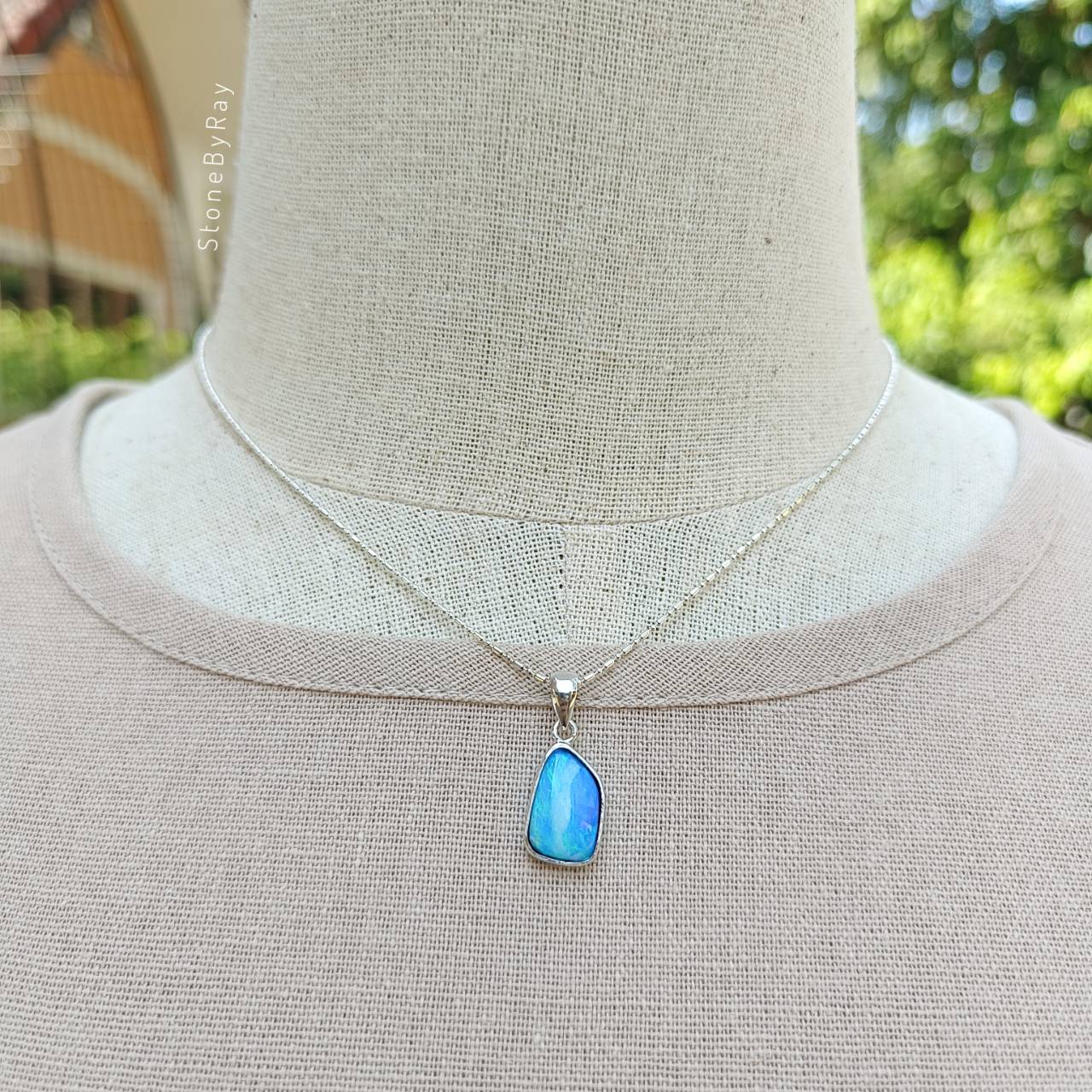 สร้อยคอเงินจี้พลอยโอปอล Opal